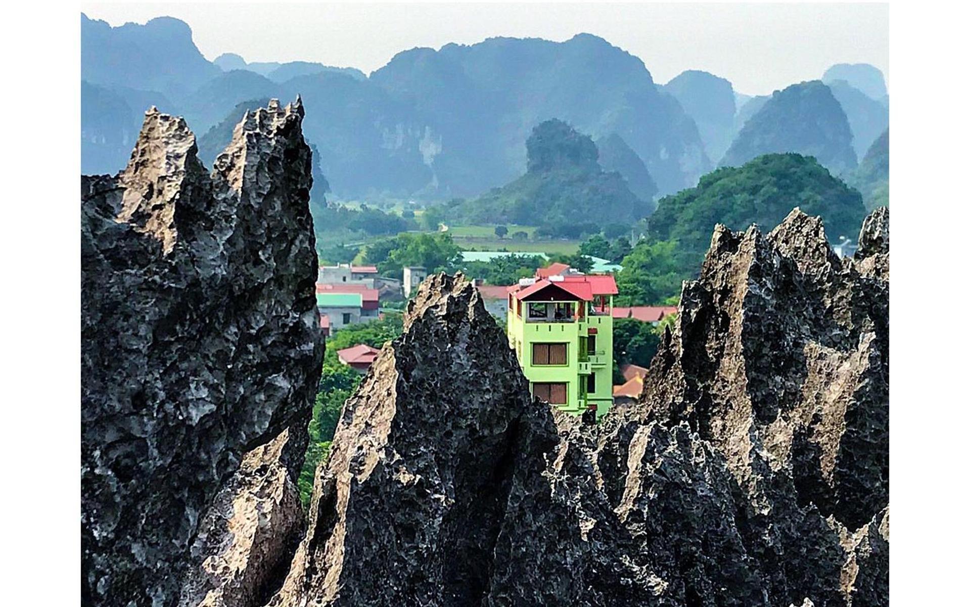 Trang An Mountain View Homestay นิญบิ่ญ ภายนอก รูปภาพ