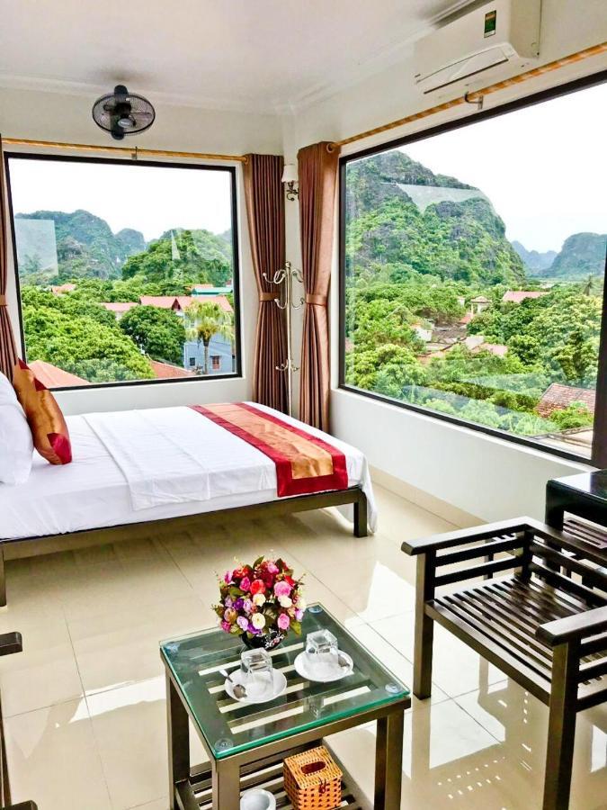 Trang An Mountain View Homestay นิญบิ่ญ ภายนอก รูปภาพ
